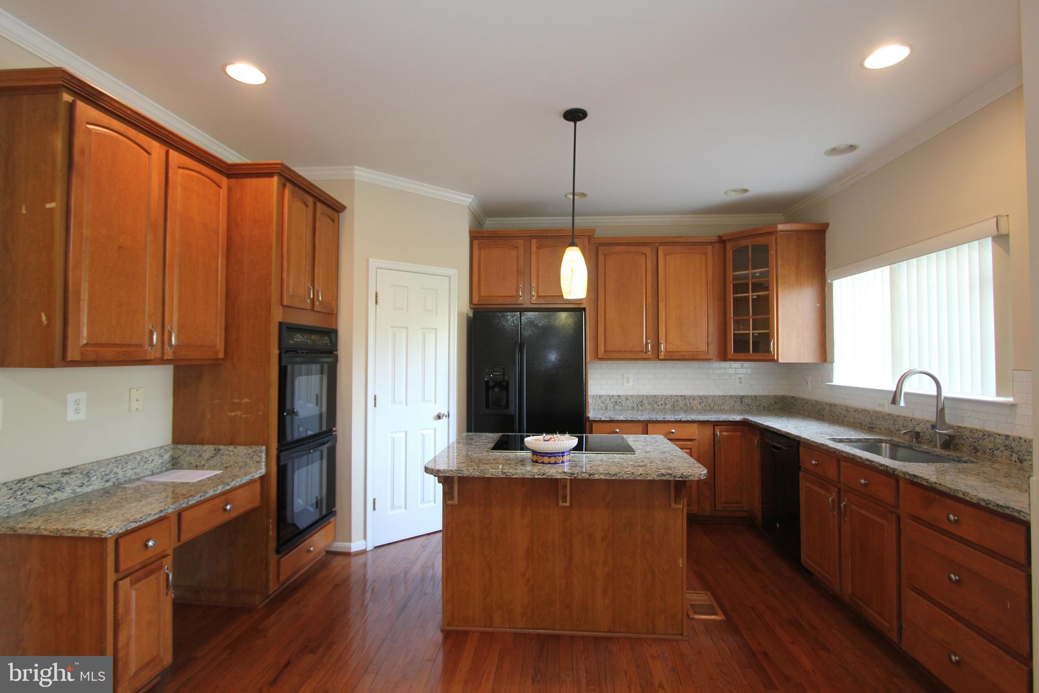 5304 WALDO DRIVE