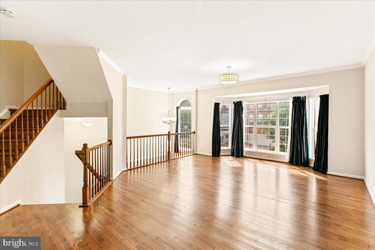 KINGSTOWNE - Residential Lease