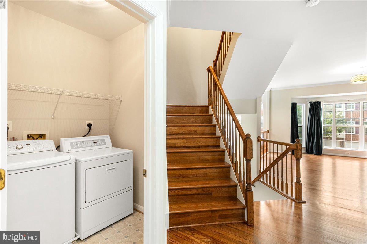 KINGSTOWNE - Residential Lease