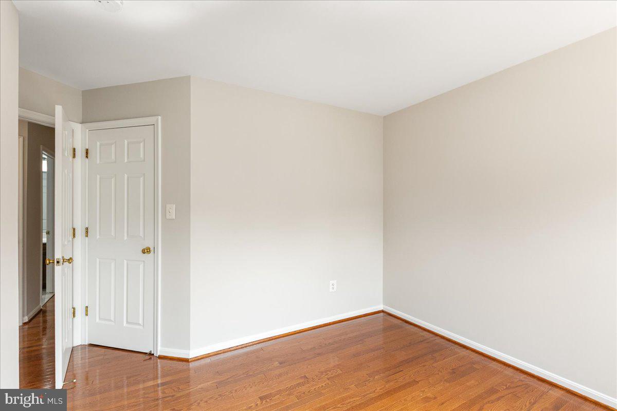 KINGSTOWNE - Residential Lease