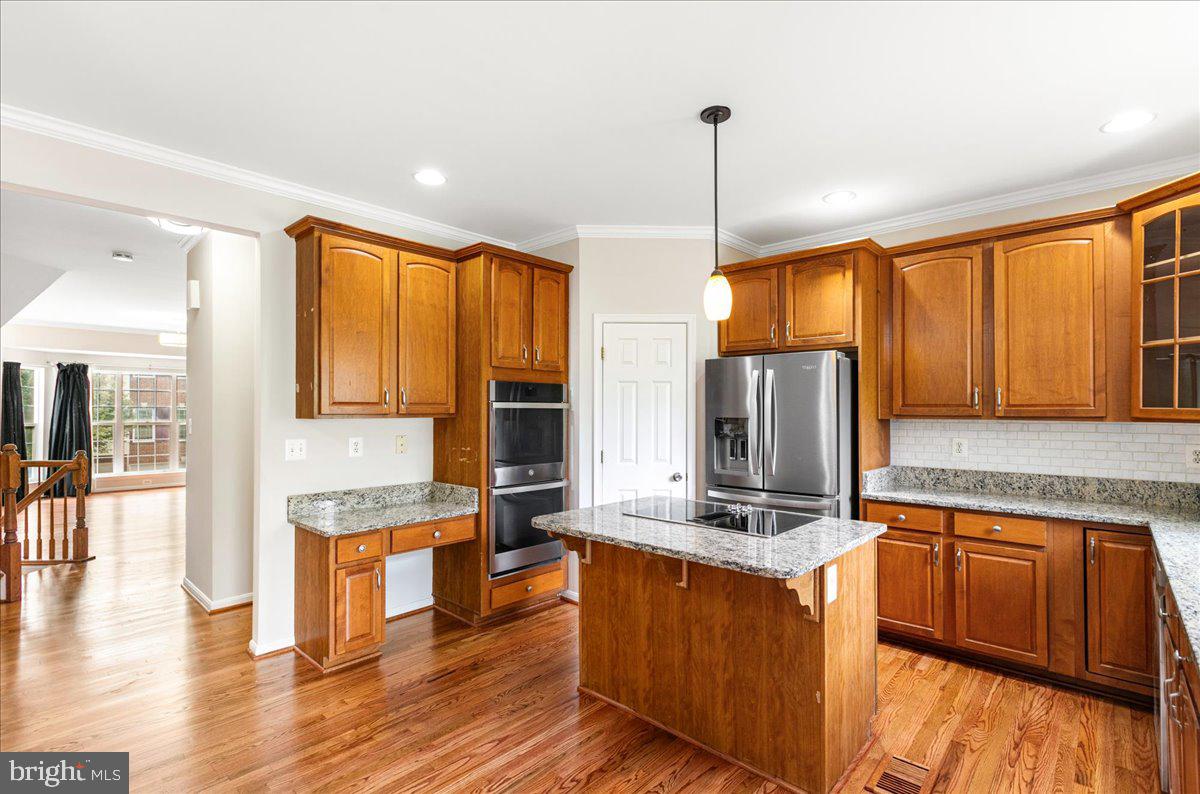 KINGSTOWNE - Residential Lease