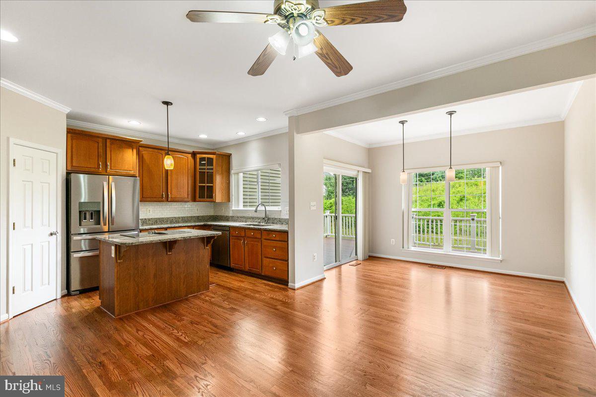 KINGSTOWNE - Residential Lease