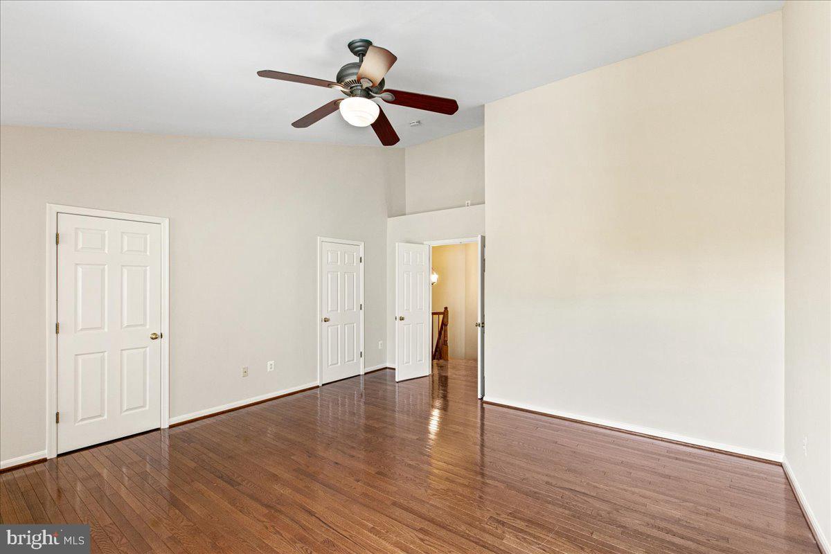 KINGSTOWNE - Residential Lease