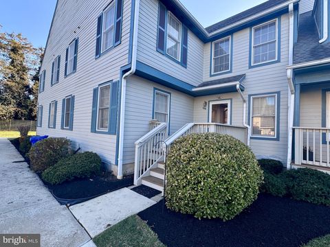 748 WESTFIELD DRIVE CINNAMINSON NJ 08077