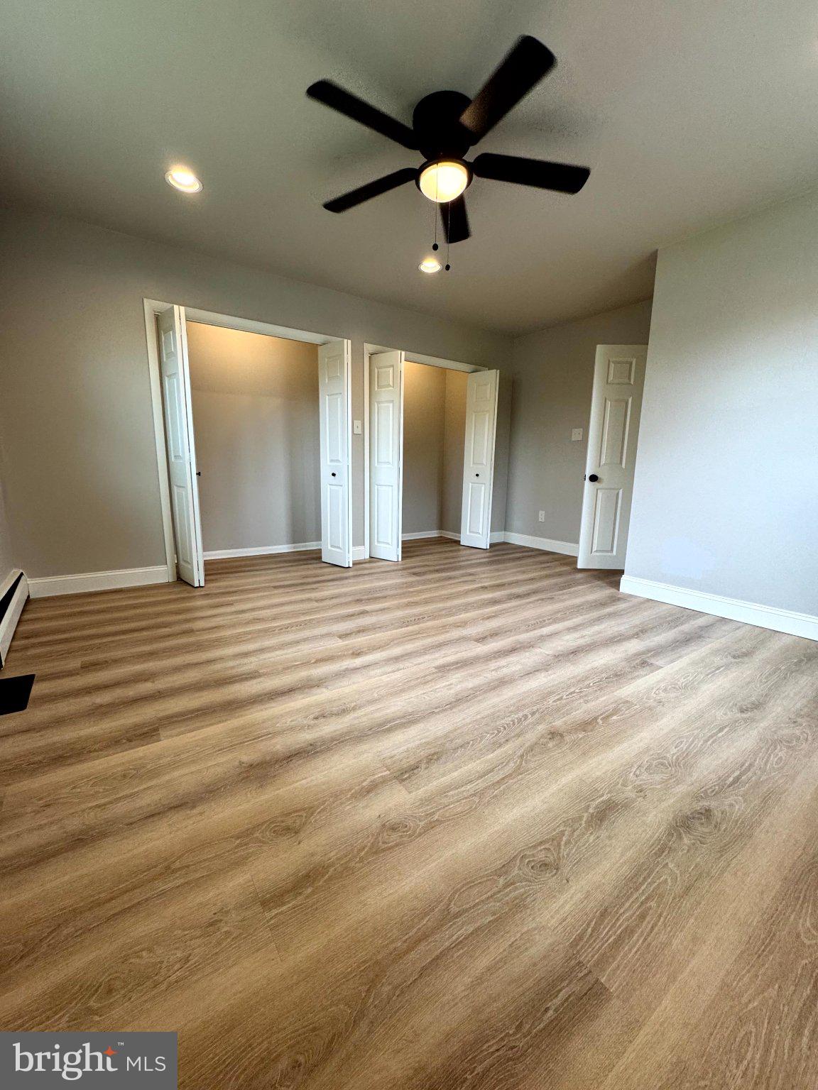 MEETINGHOUSE VIL - Residential