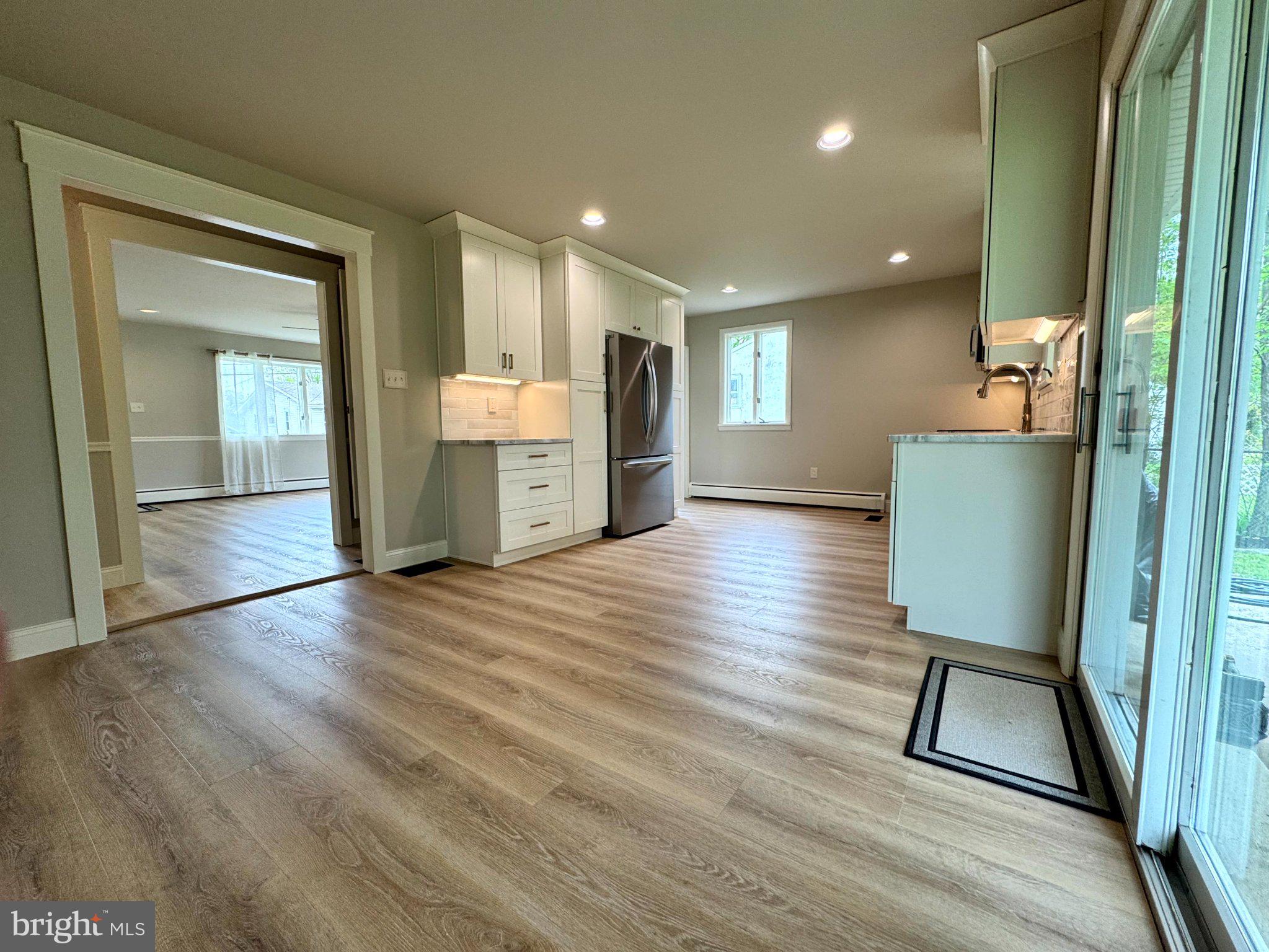 MEETINGHOUSE VIL - Residential