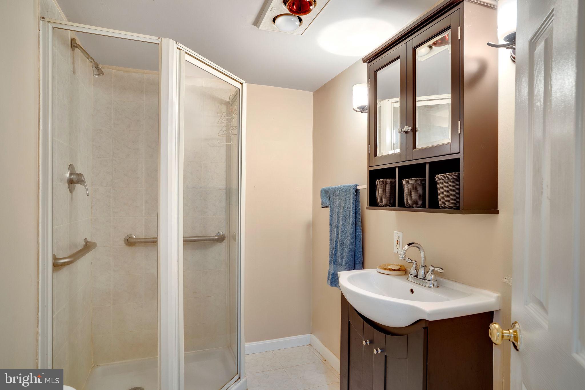 SWOVER CREEK - Residential