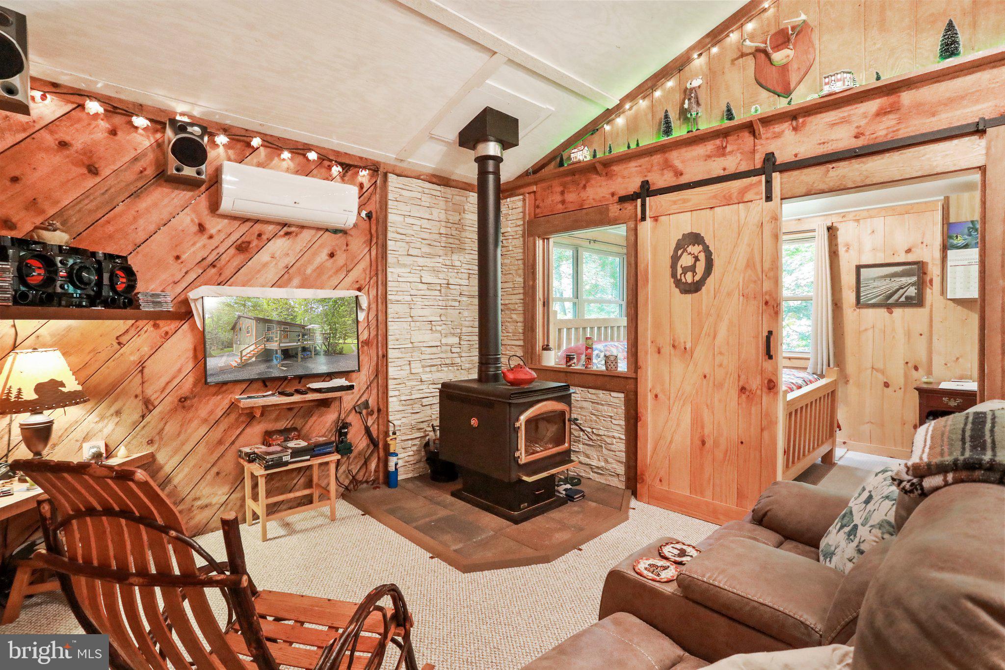 CACAPON RIVER COLONY - Residential