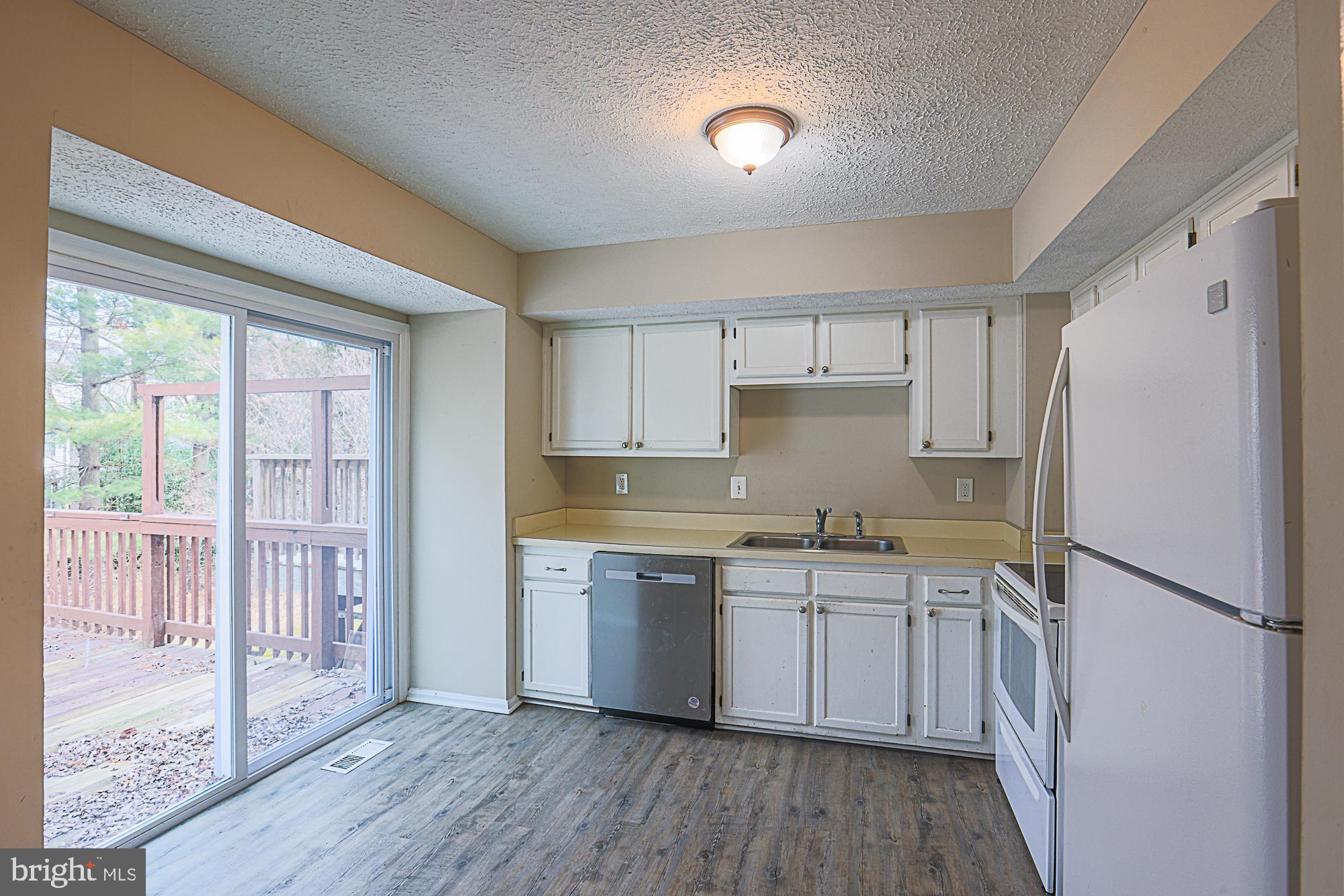 FOUNTAIN GLEN - Residential Lease