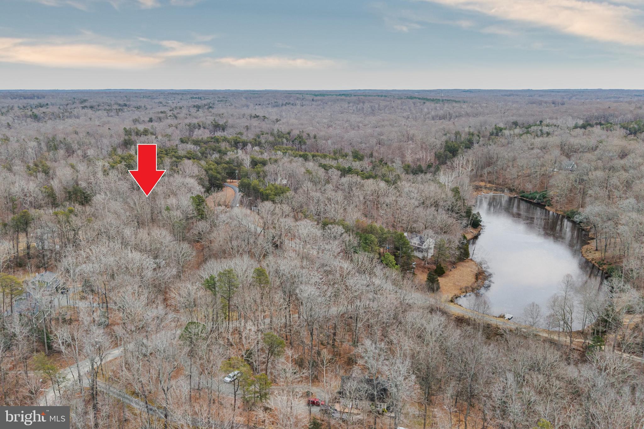 HARTLAKE ESTATES - Land