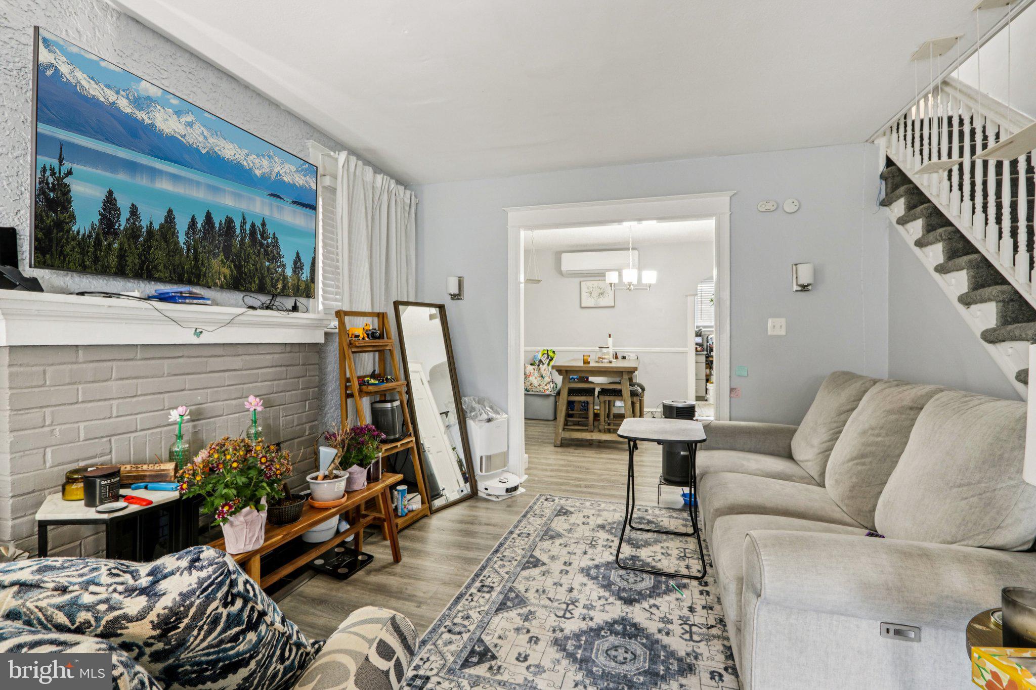 SOUTH HILLS PARK - Residential