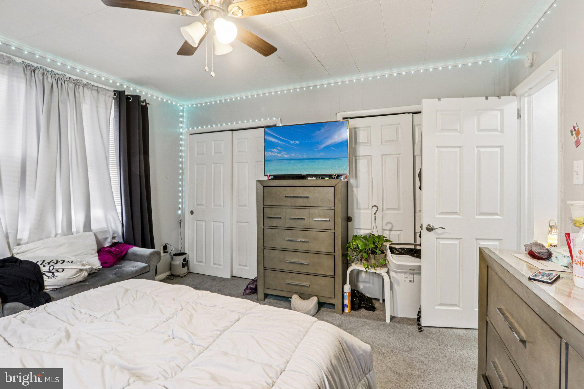 SOUTH HILLS PARK - Residential