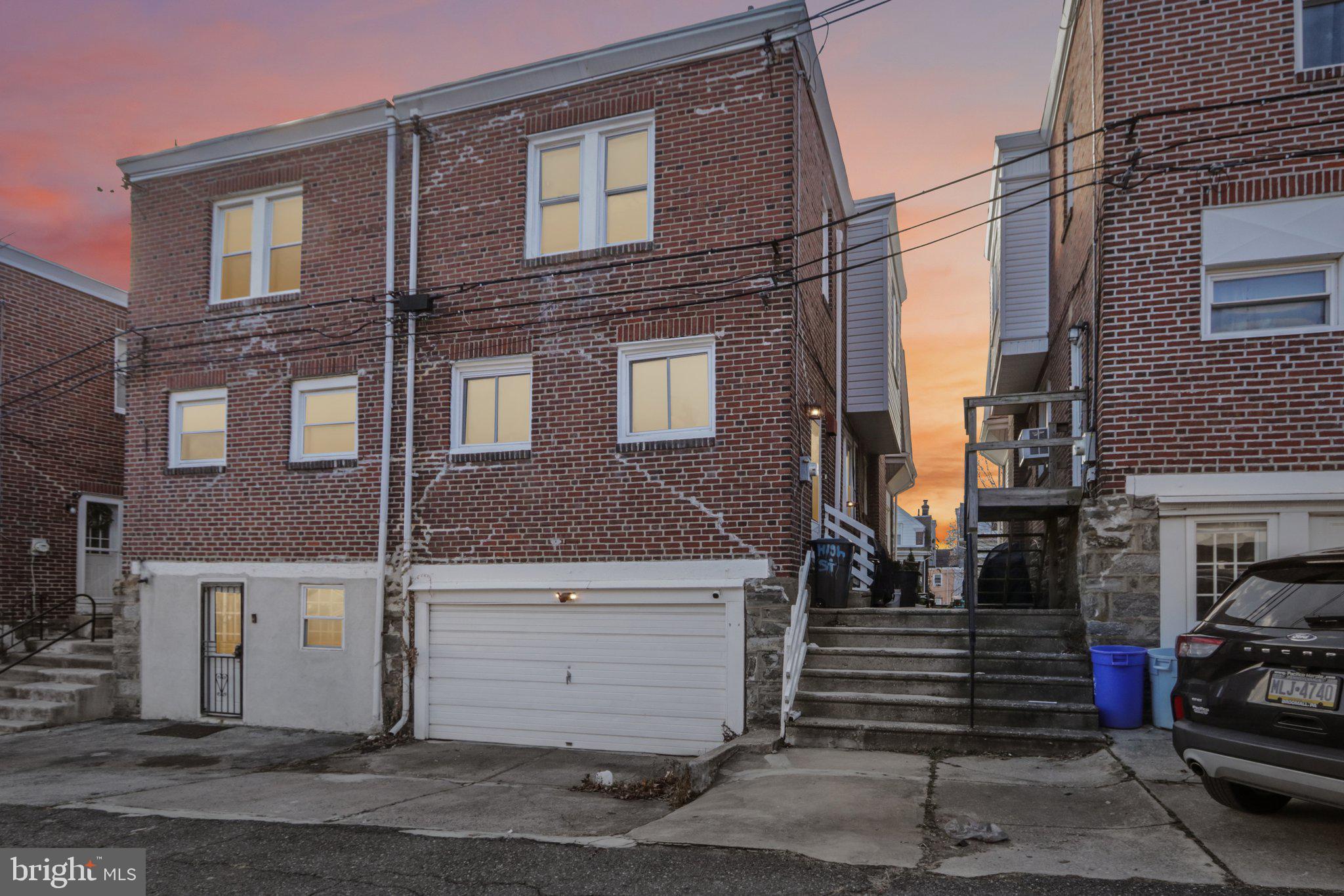 SOUTH HILLS PARK - Residential