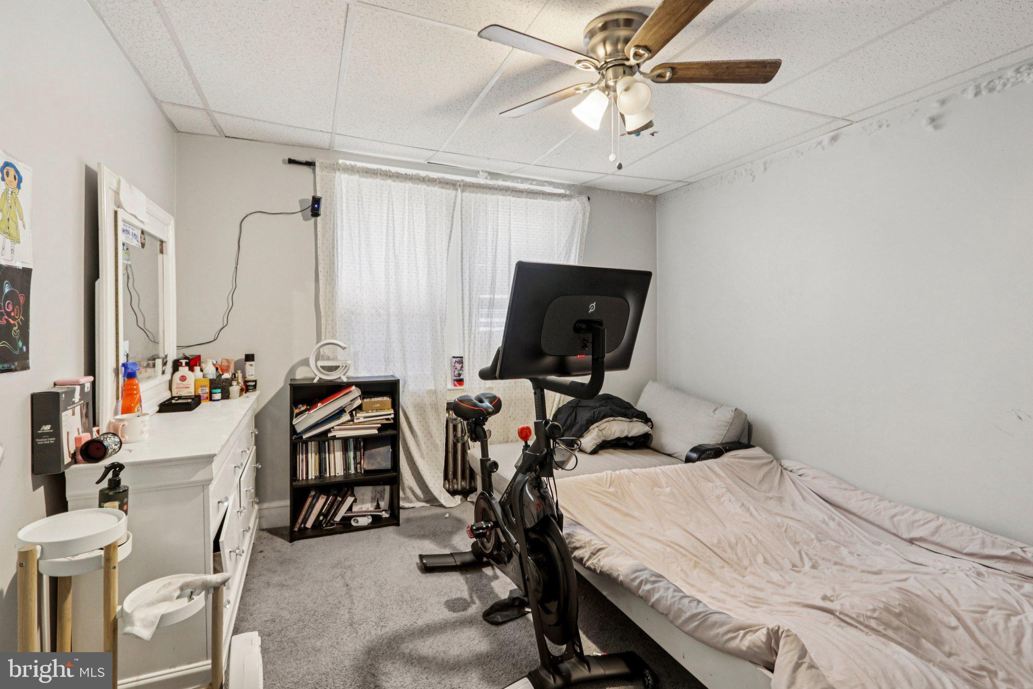 SOUTH HILLS PARK - Residential