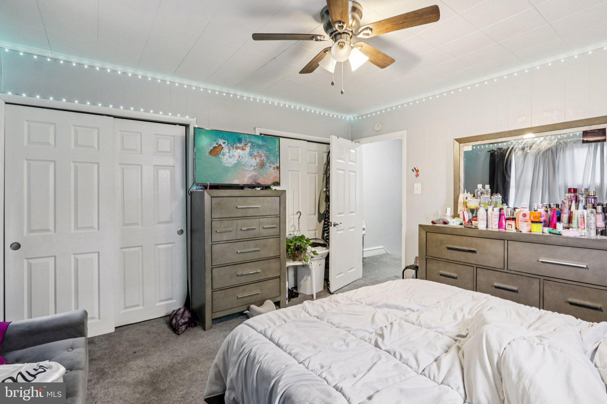 SOUTH HILLS PARK - Residential