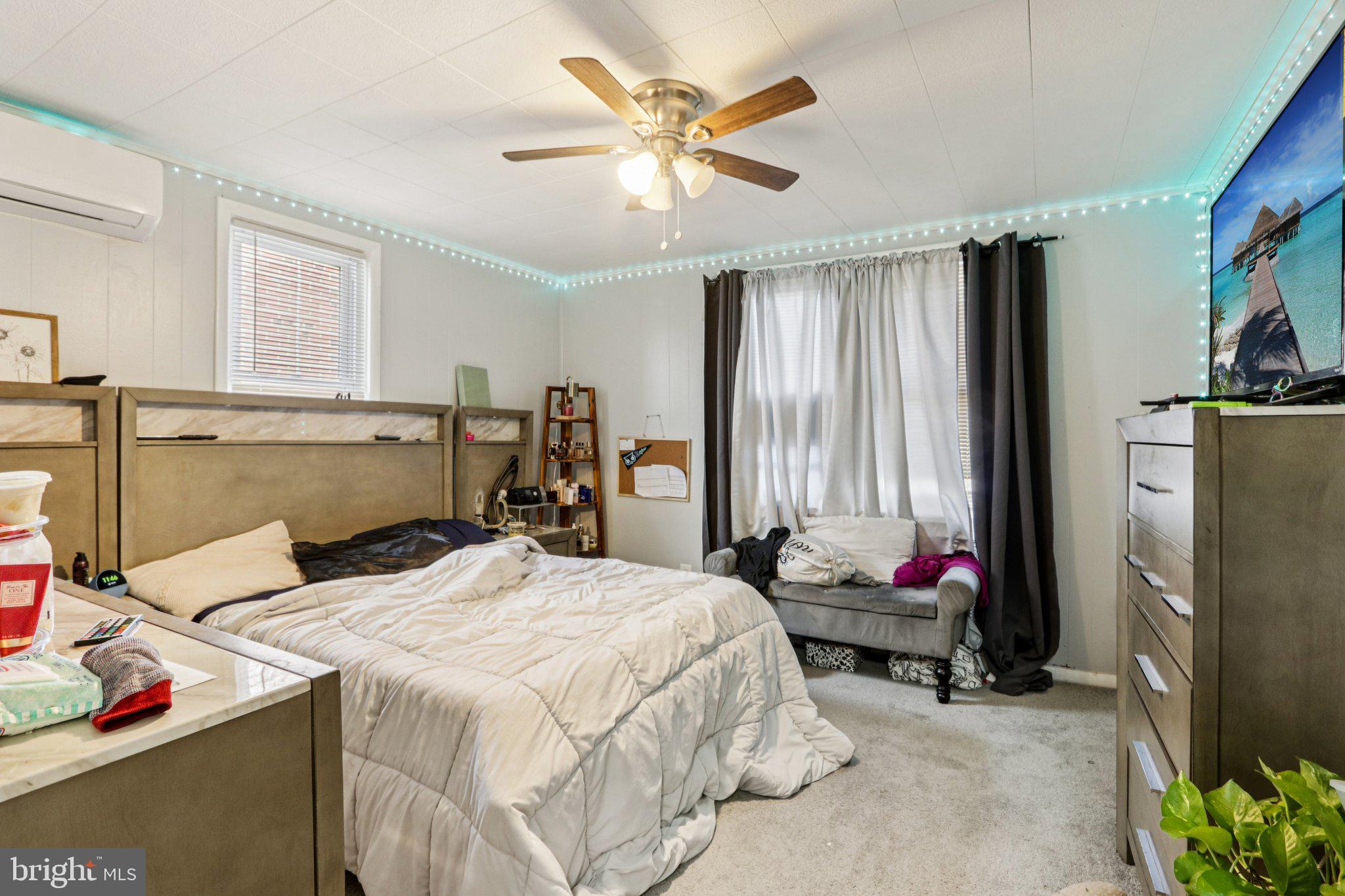 SOUTH HILLS PARK - Residential