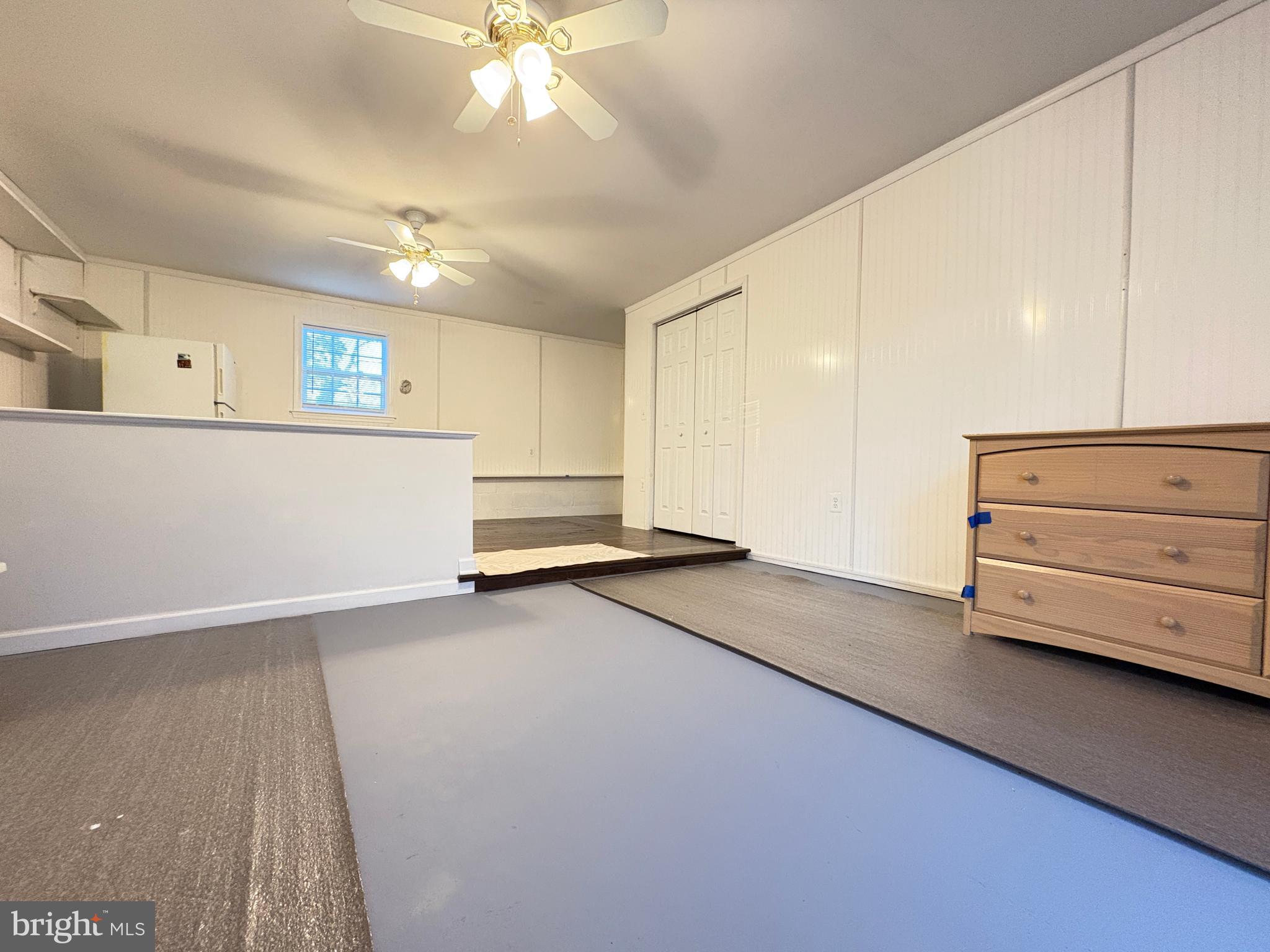 LIBERIA - Residential