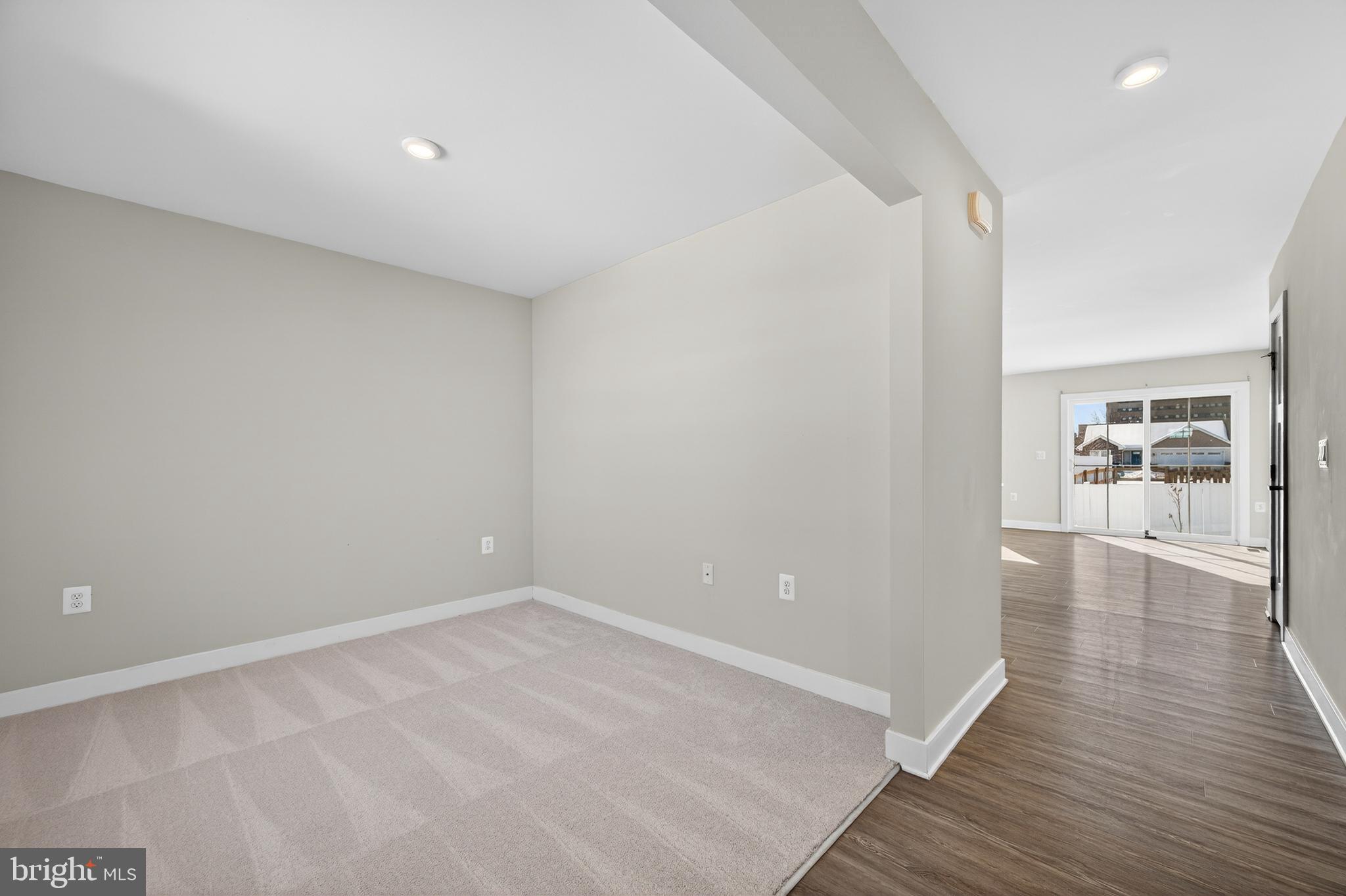 ARCADIA SPRINGS - Residential