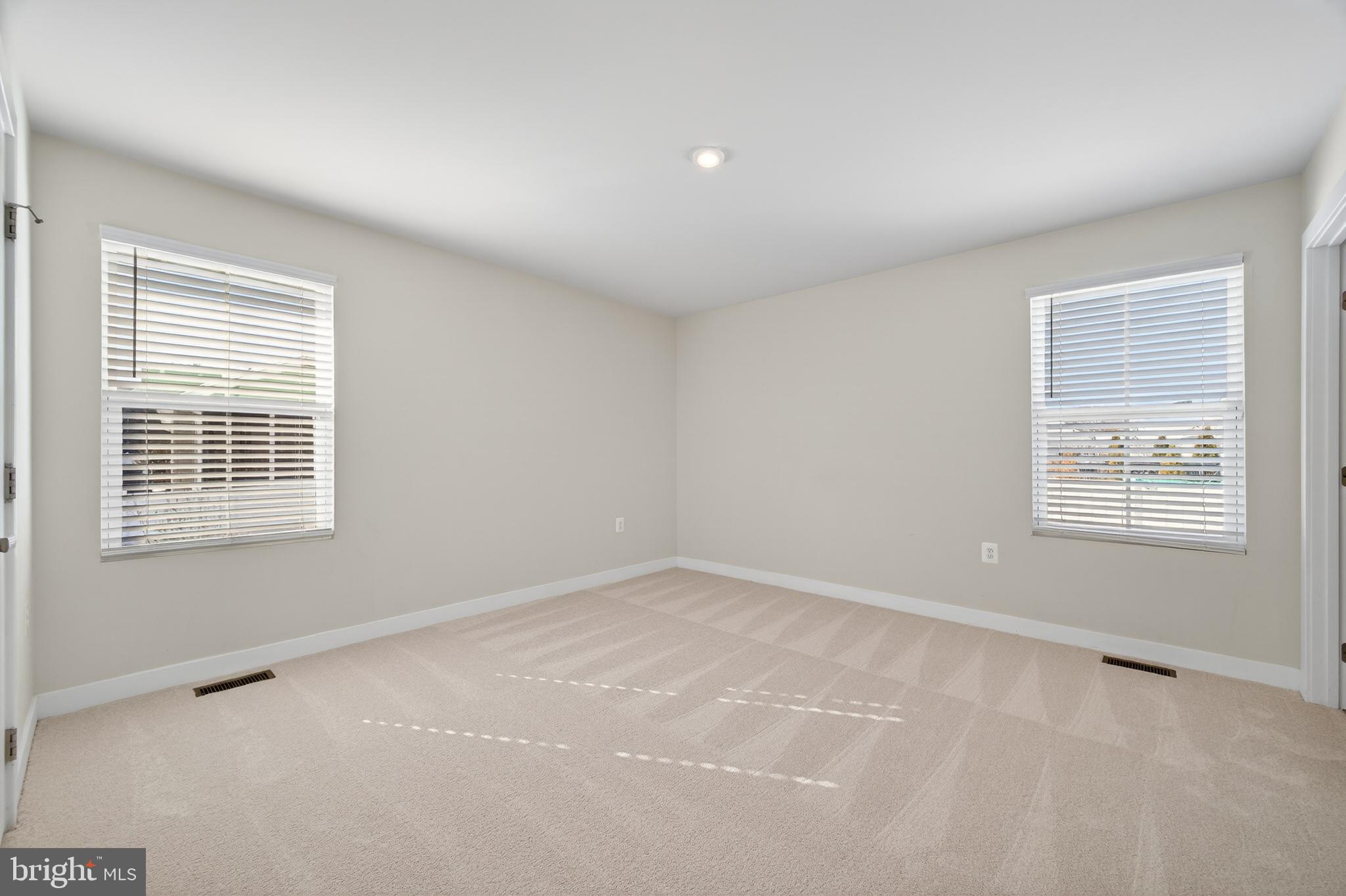 ARCADIA SPRINGS - Residential