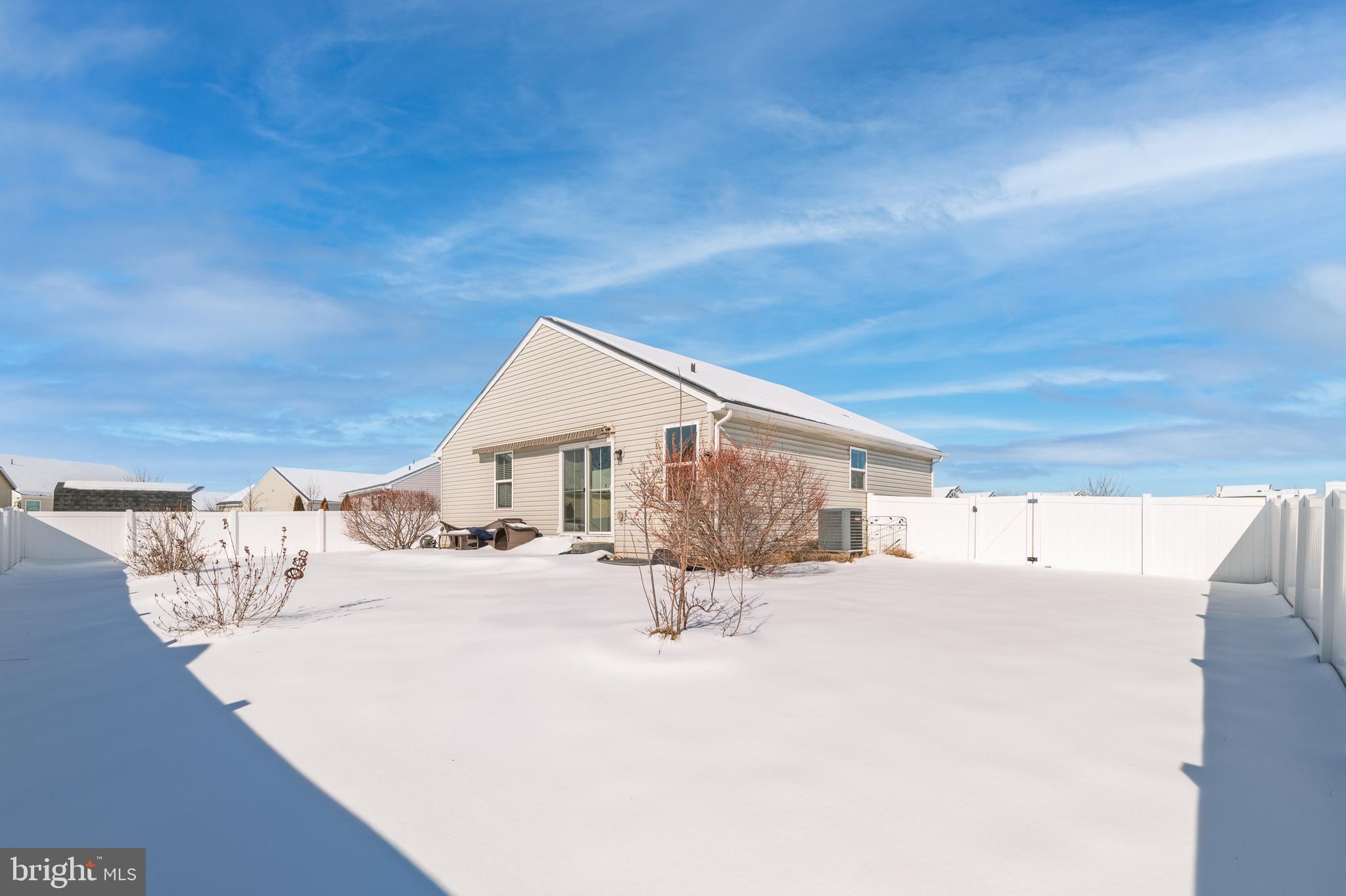 ARCADIA SPRINGS - Residential