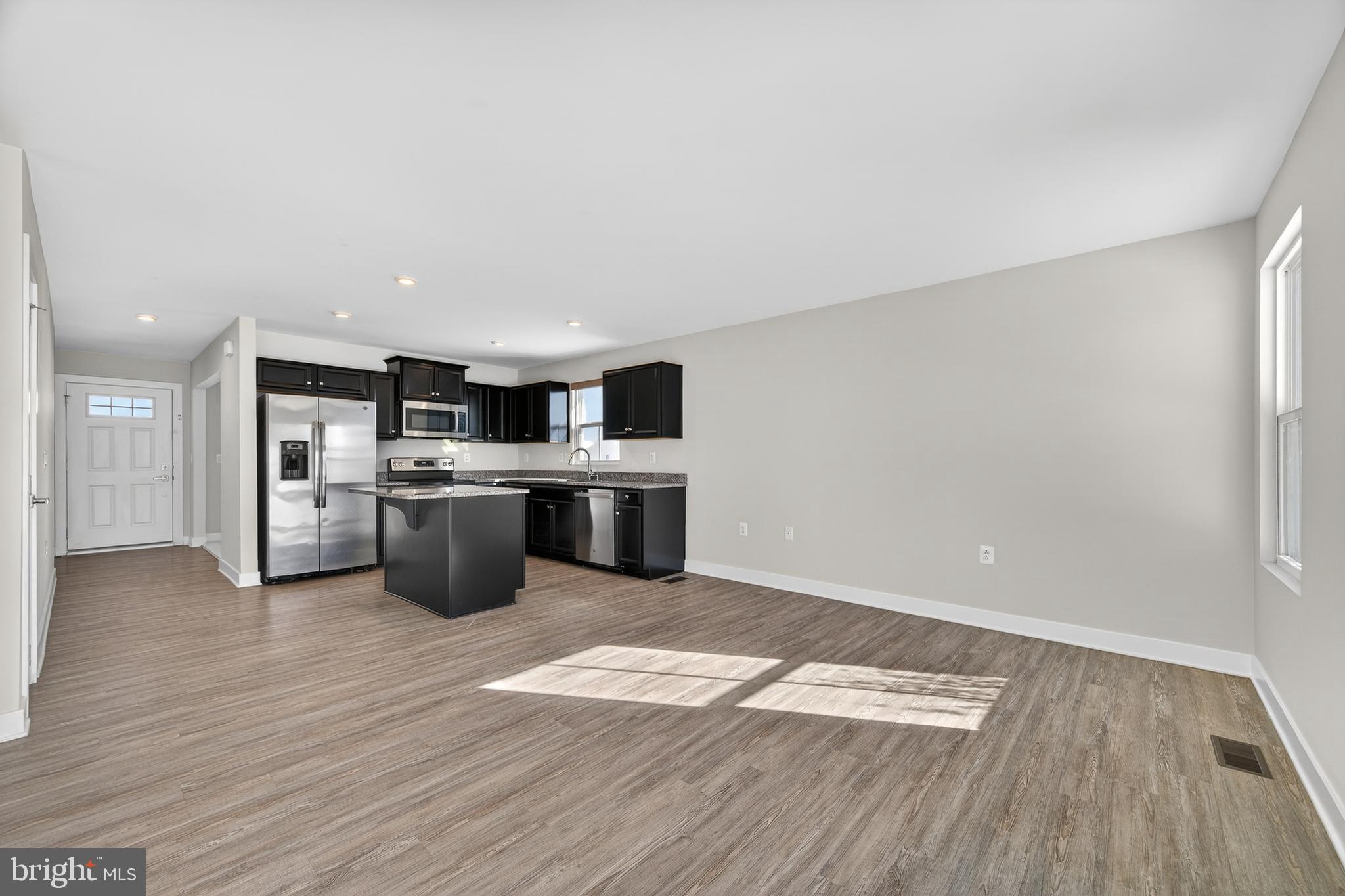 ARCADIA SPRINGS - Residential