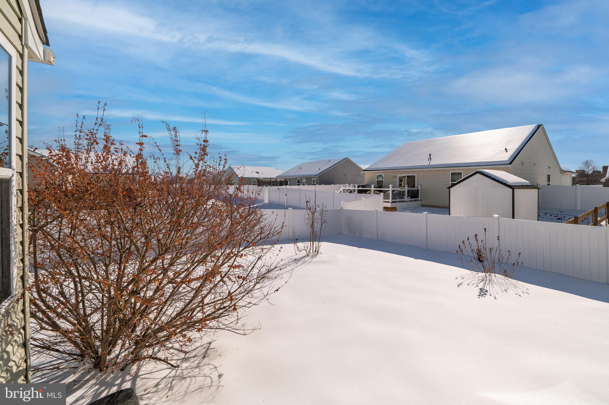 ARCADIA SPRINGS - Residential