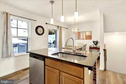 17 HAWLEY COURT READING PA 19606