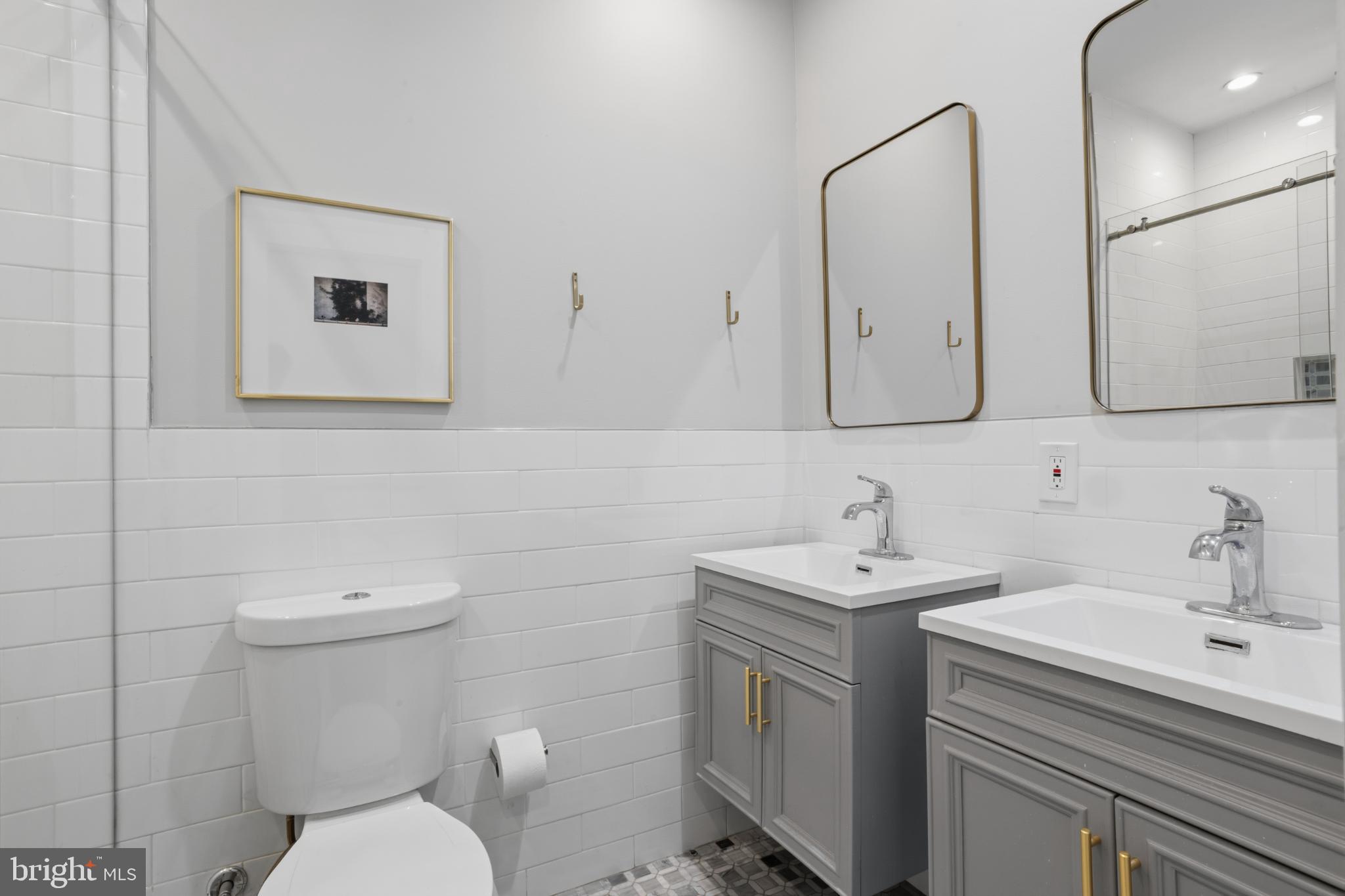 GERMANTOWN (WEST) - Residential