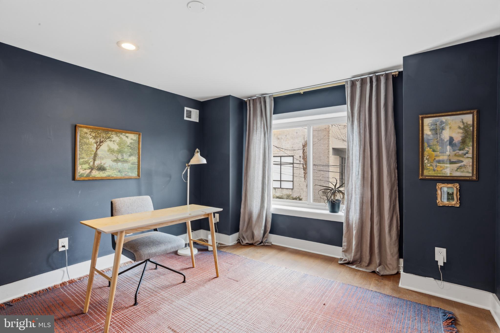 GERMANTOWN (WEST) - Residential