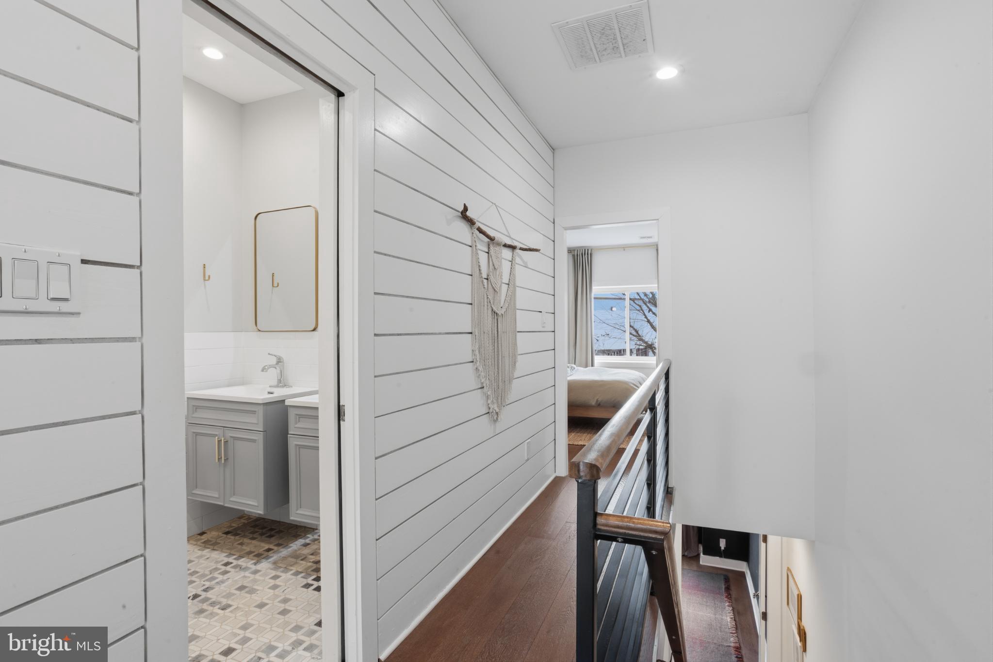 GERMANTOWN (WEST) - Residential