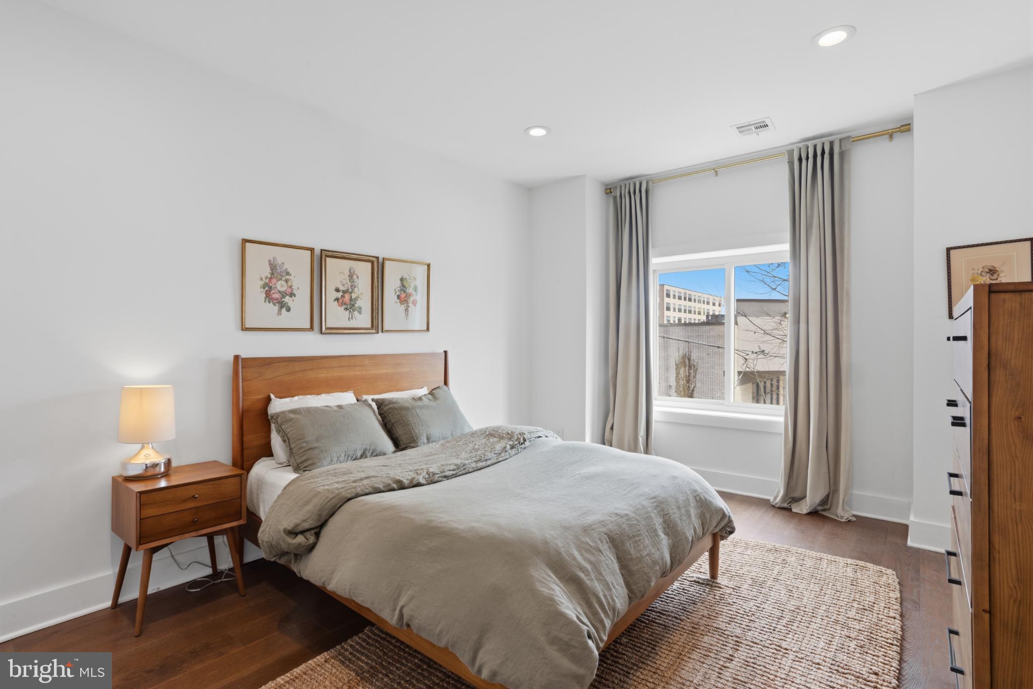 GERMANTOWN (WEST) - Residential