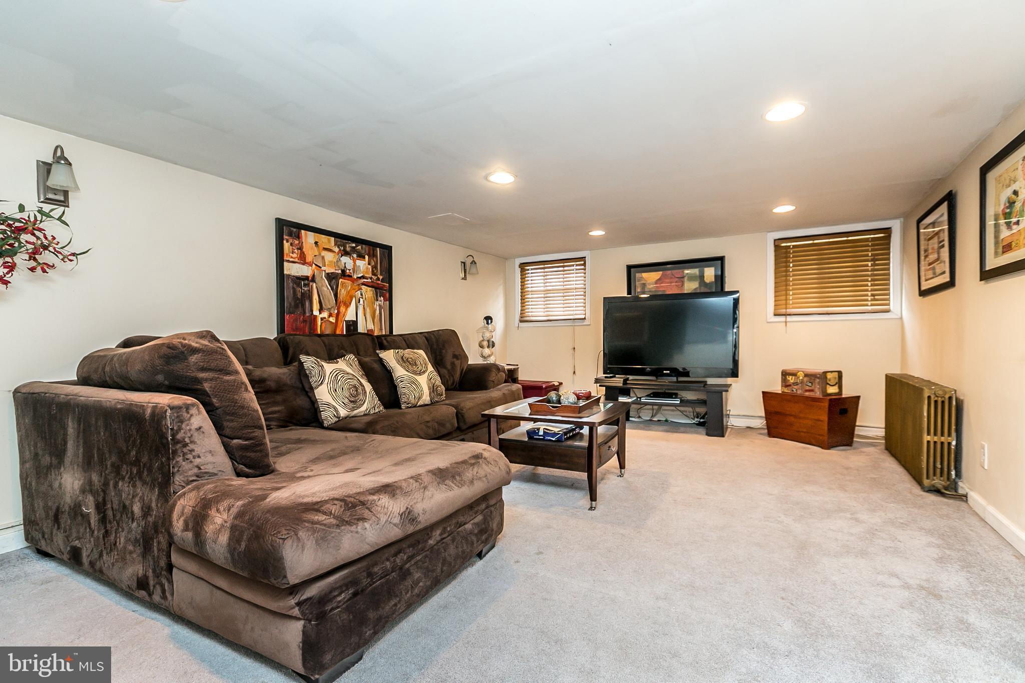 PARKVILLE - Residential