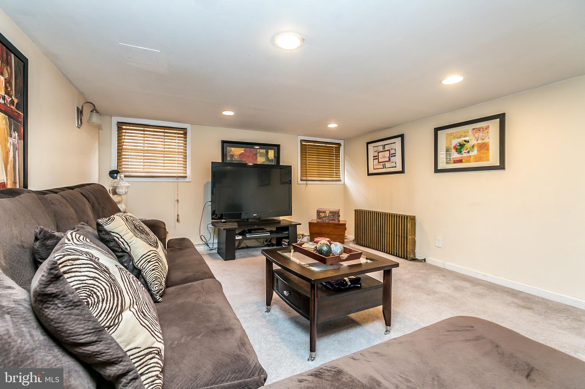 PARKVILLE - Residential