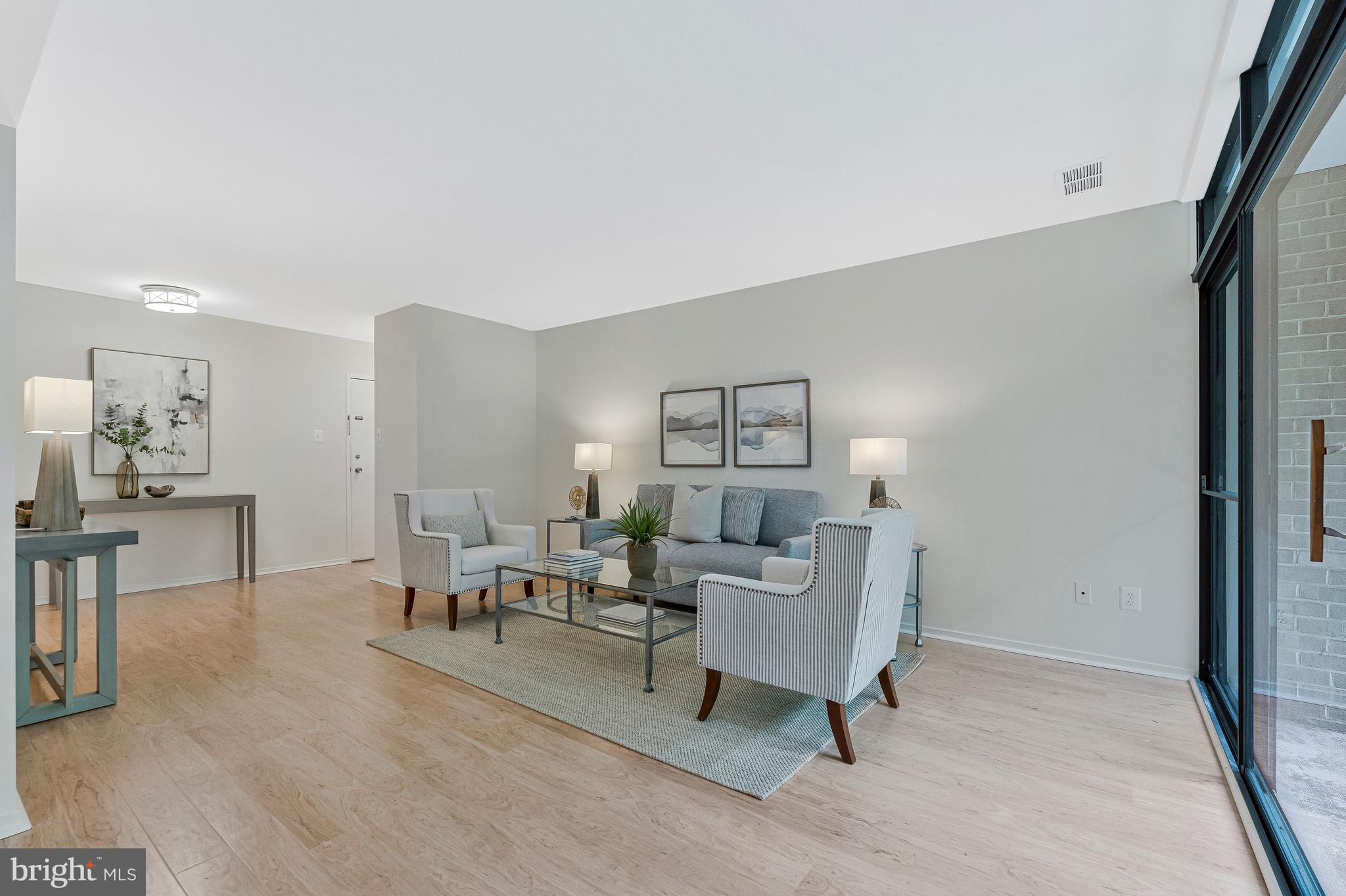 1621 PARKCREST CIRCLE 9A/201