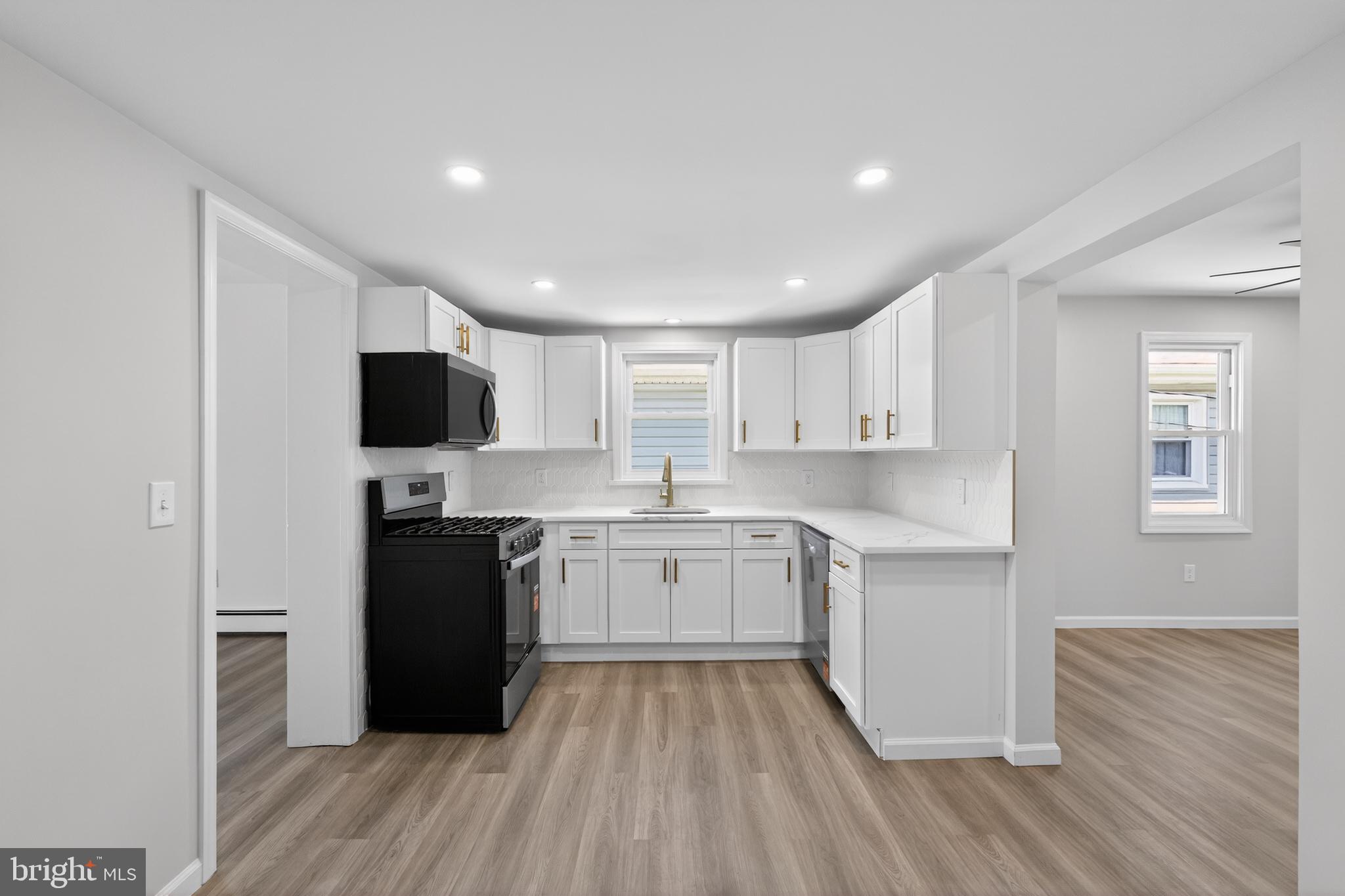 522 TAYLOR AVENUE 437