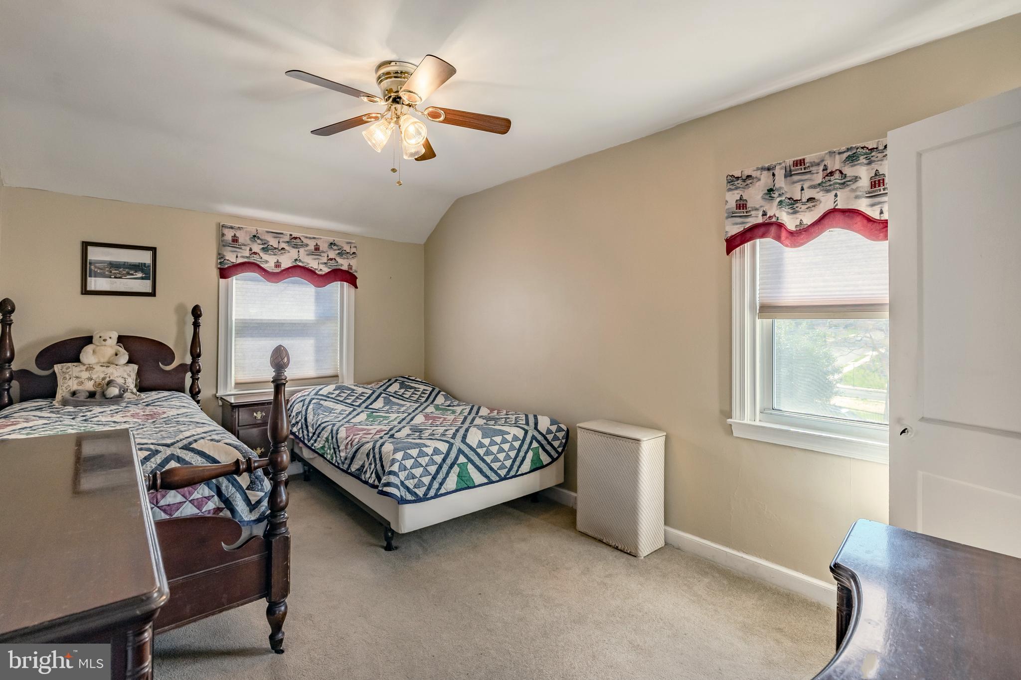 LYNNWOOD - Residential