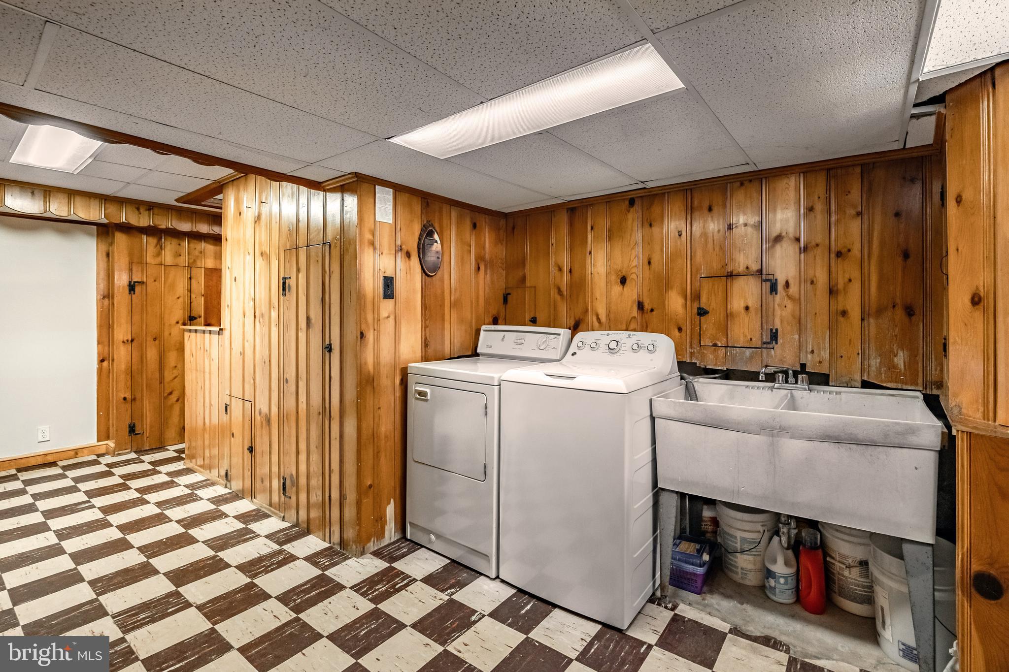 LYNNWOOD - Residential