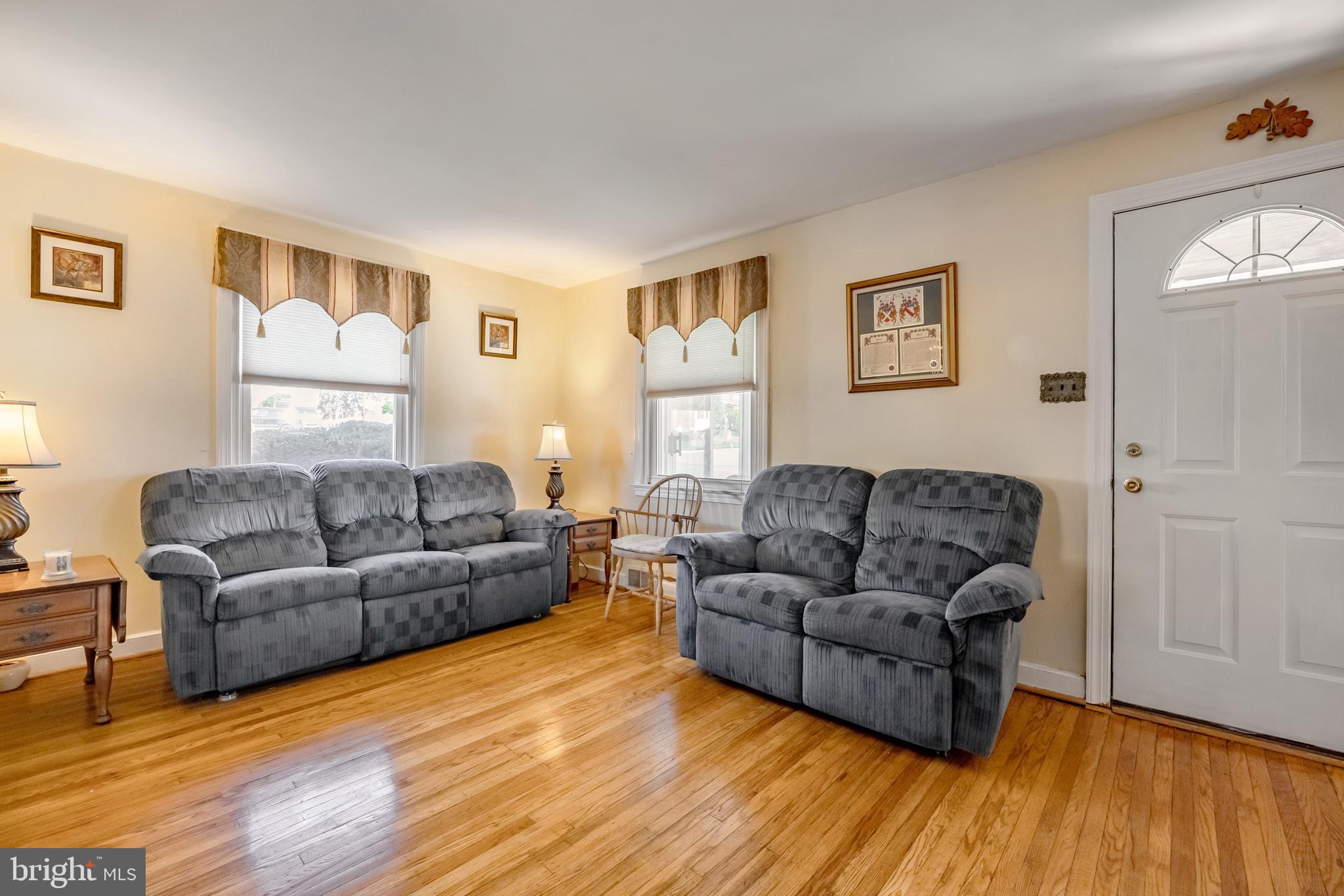 LYNNWOOD - Residential