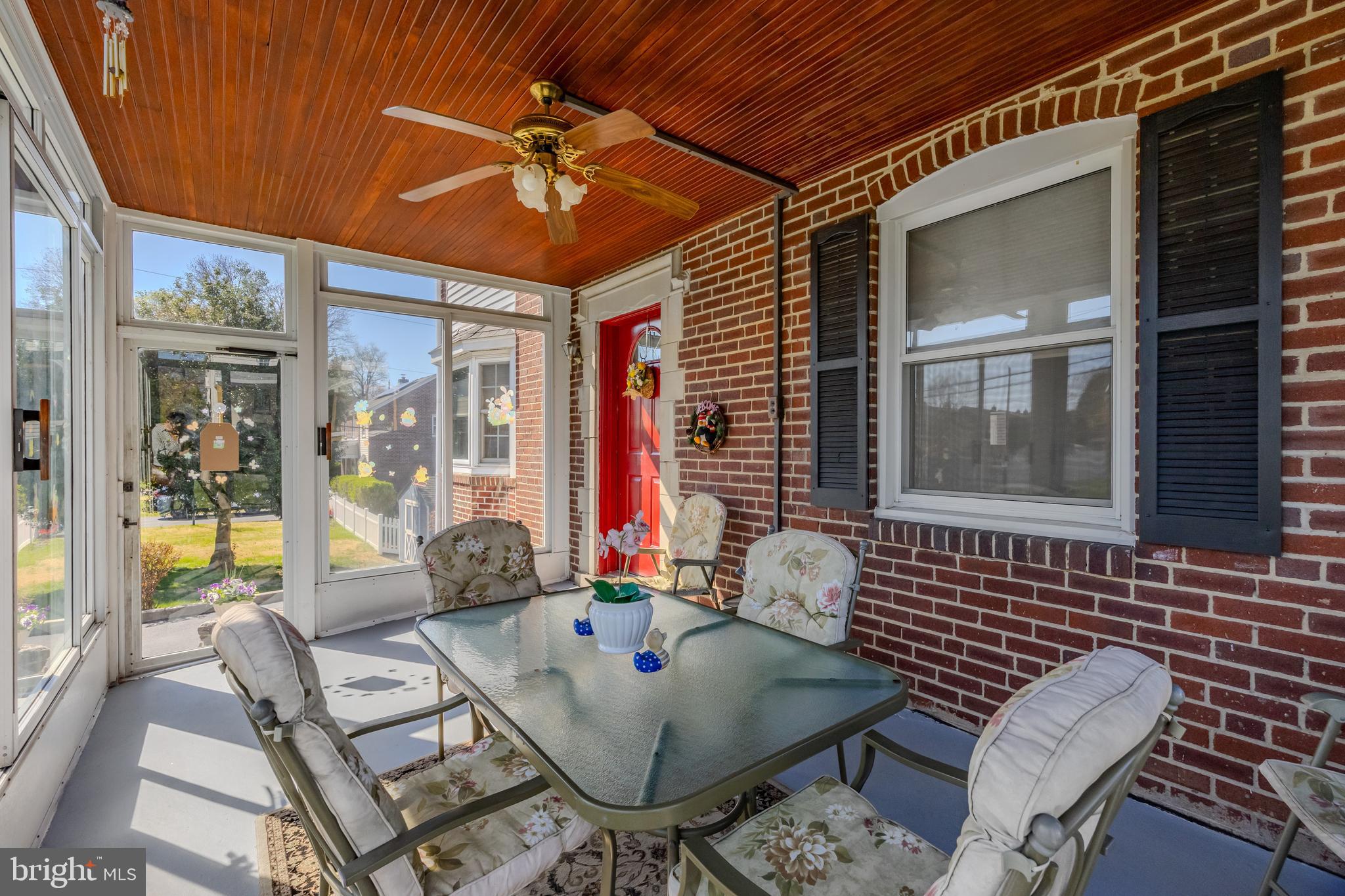 LYNNWOOD - Residential