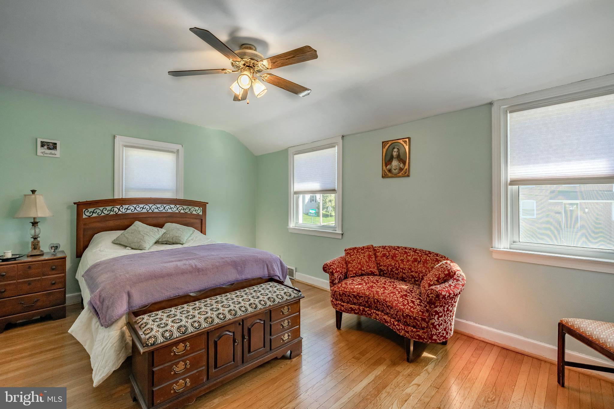 LYNNWOOD - Residential