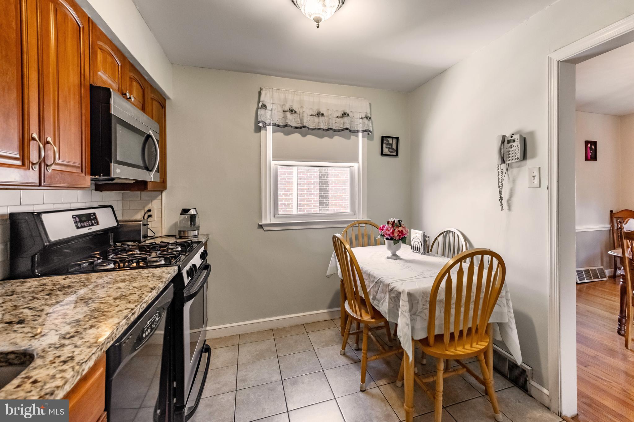 LYNNWOOD - Residential