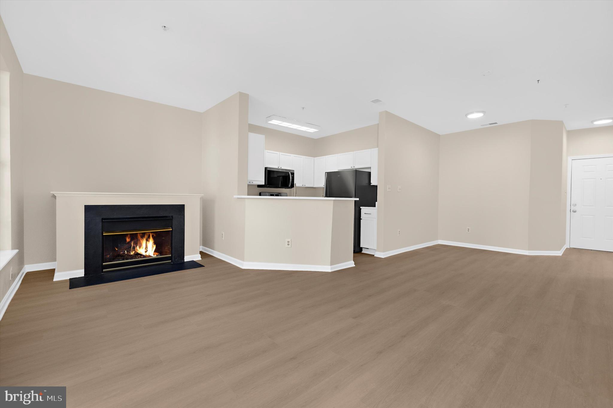 TIDEWATER COLONY - Residential Lease