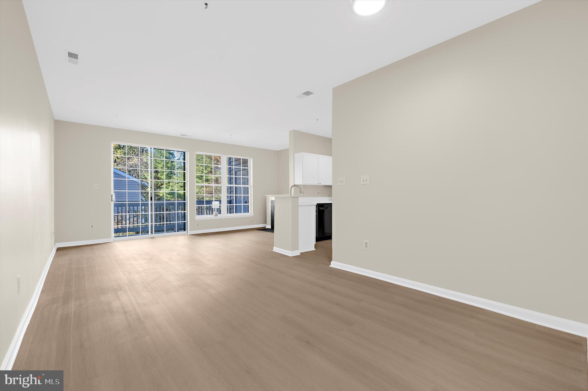 TIDEWATER COLONY - Residential Lease