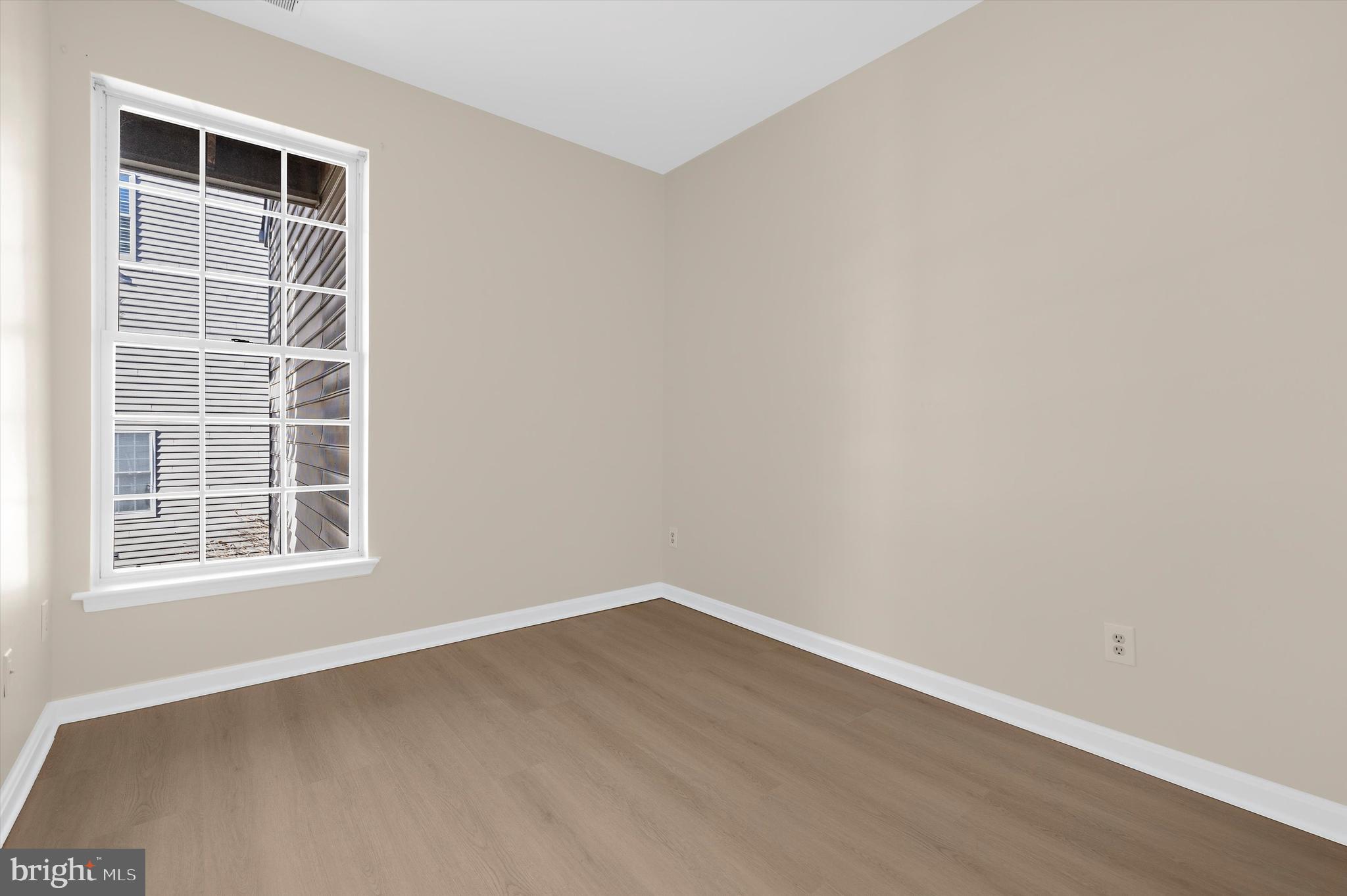 TIDEWATER COLONY - Residential Lease