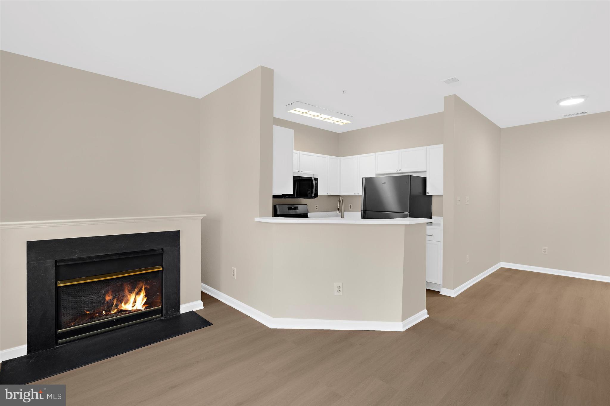 TIDEWATER COLONY - Residential Lease