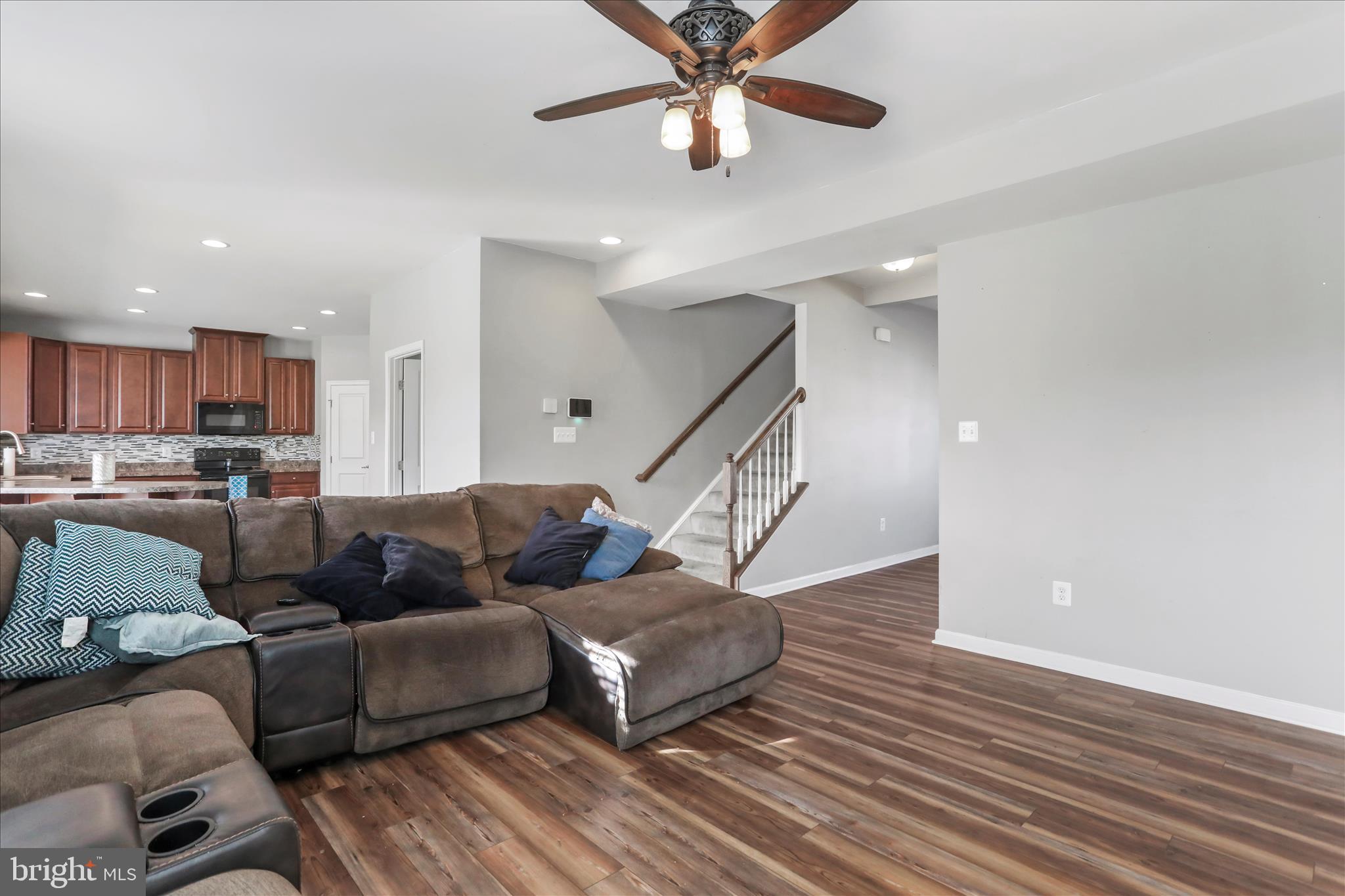 POTOMAC STATION - Residential