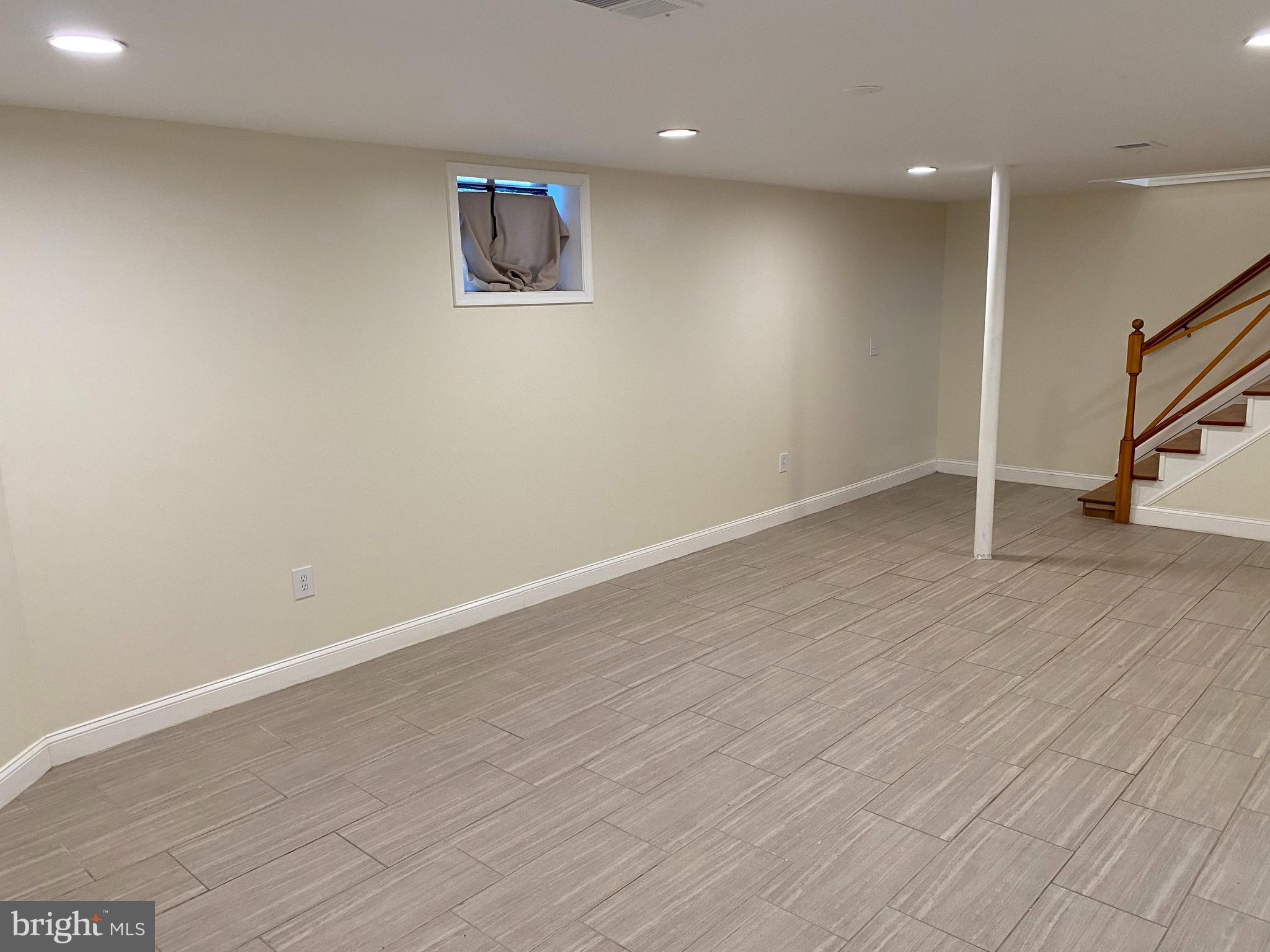 GREEN VALLEY - Residential Lease