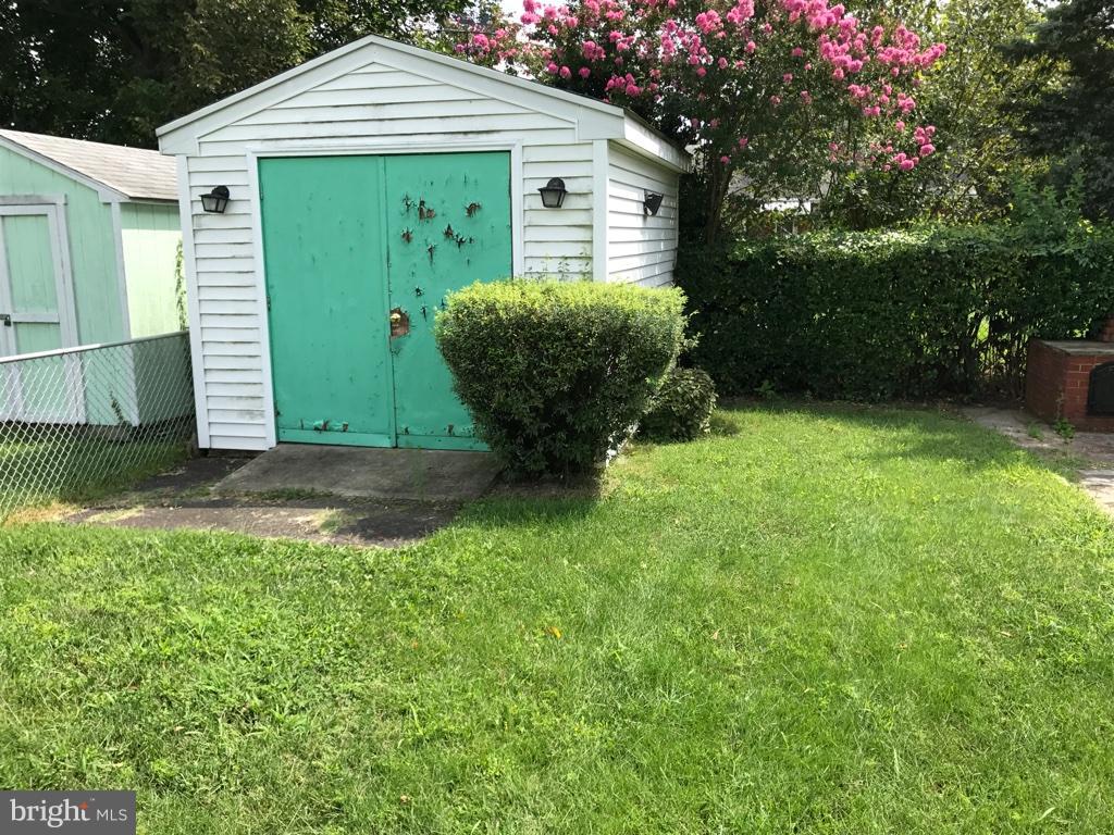 GREEN VALLEY - Residential Lease