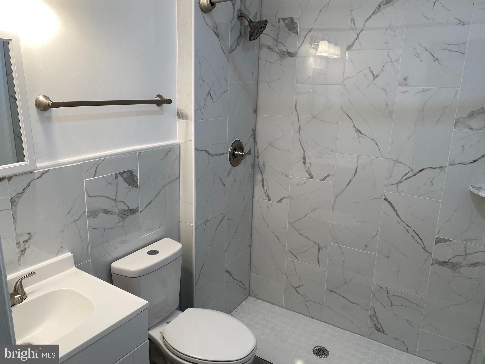 GREEN VALLEY - Residential Lease