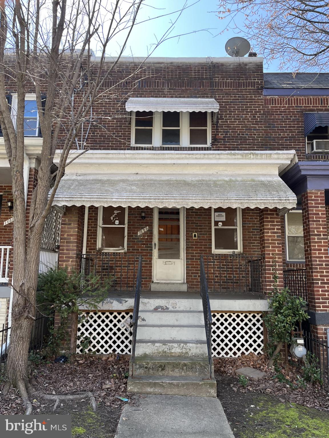 Photo 1 of 9 — 1629 R STREET SE, WASHINGTON, DC 20020